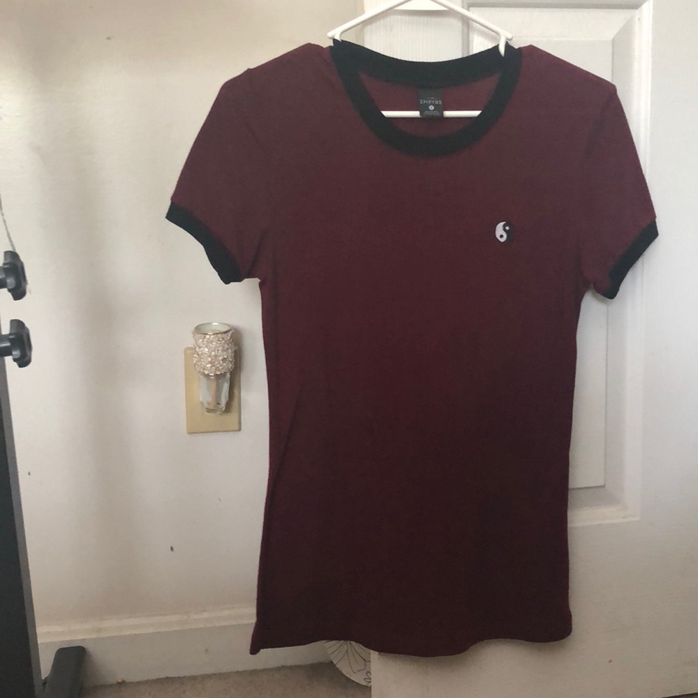 EMPYRE yin yang maroon T-shirt